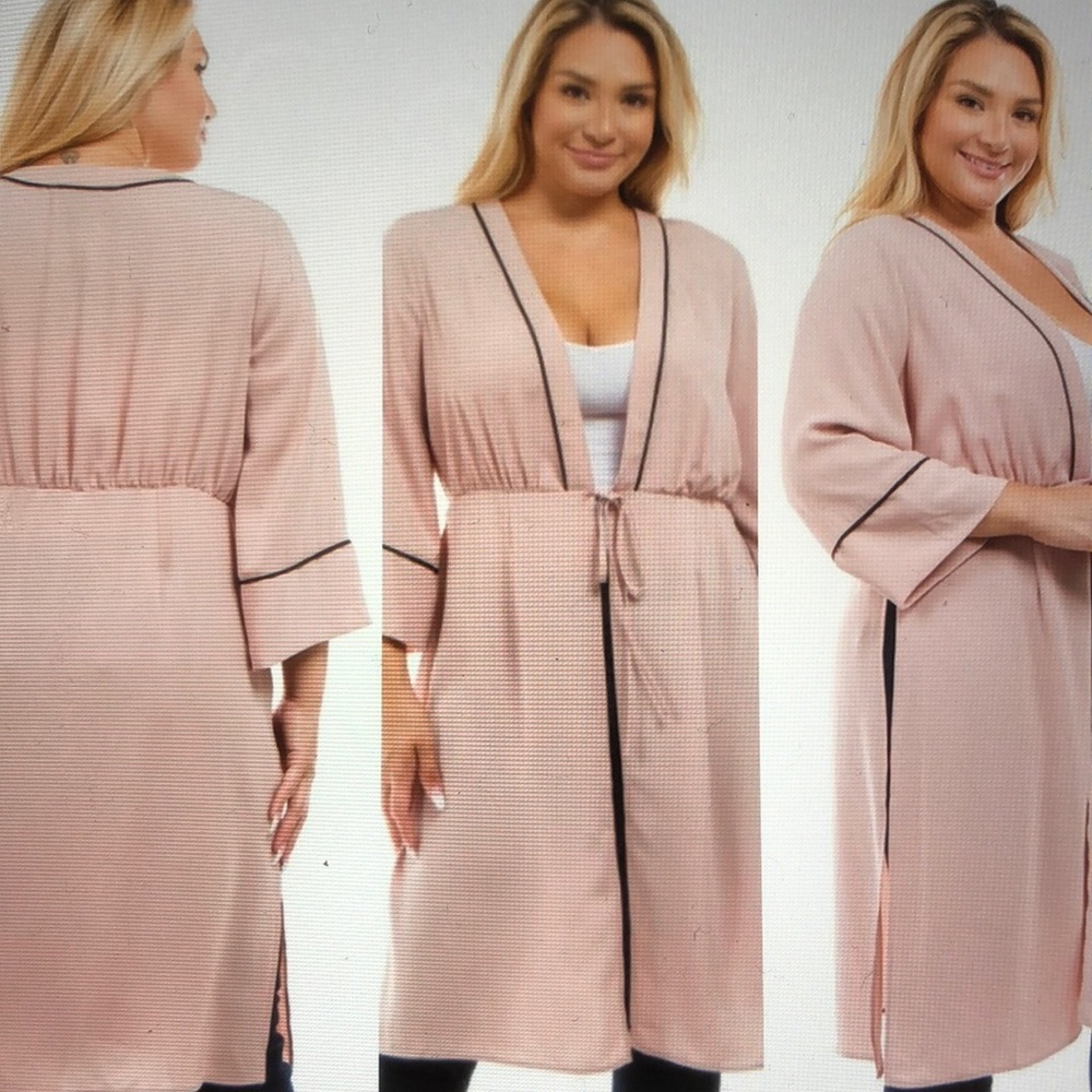 NEW! Funkitribe Dusty Pink Kimono Duster Size 2 X & 3X Available @ Listing!